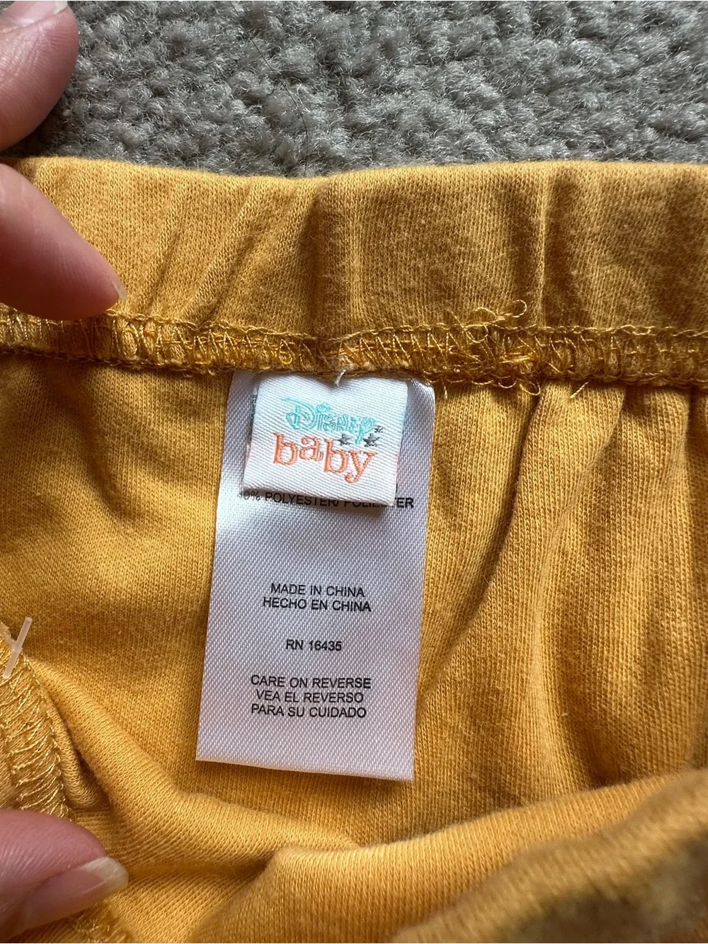 Mixed brands 6 piece baby girl 3 outfit lot Size: 6-9 months